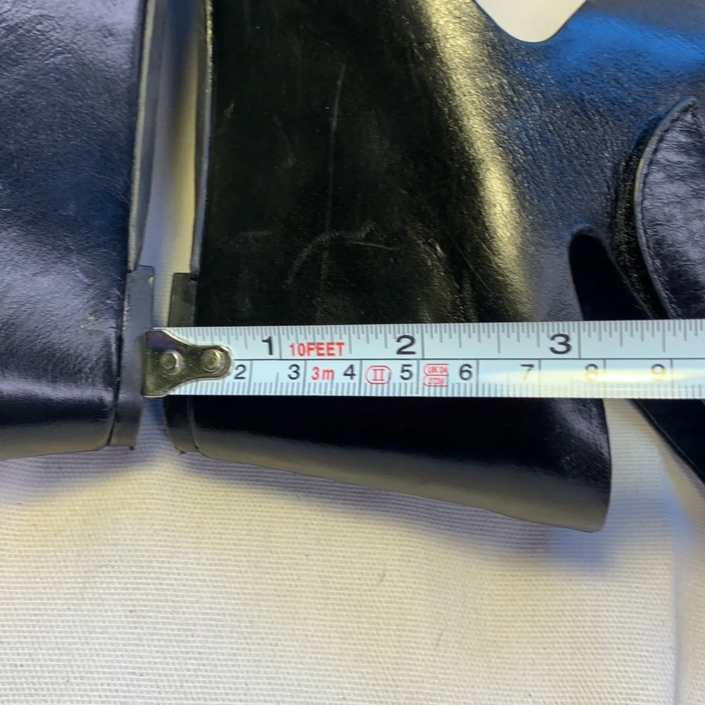 Johnston & Murphy almost NEW leather wedge peeptoe